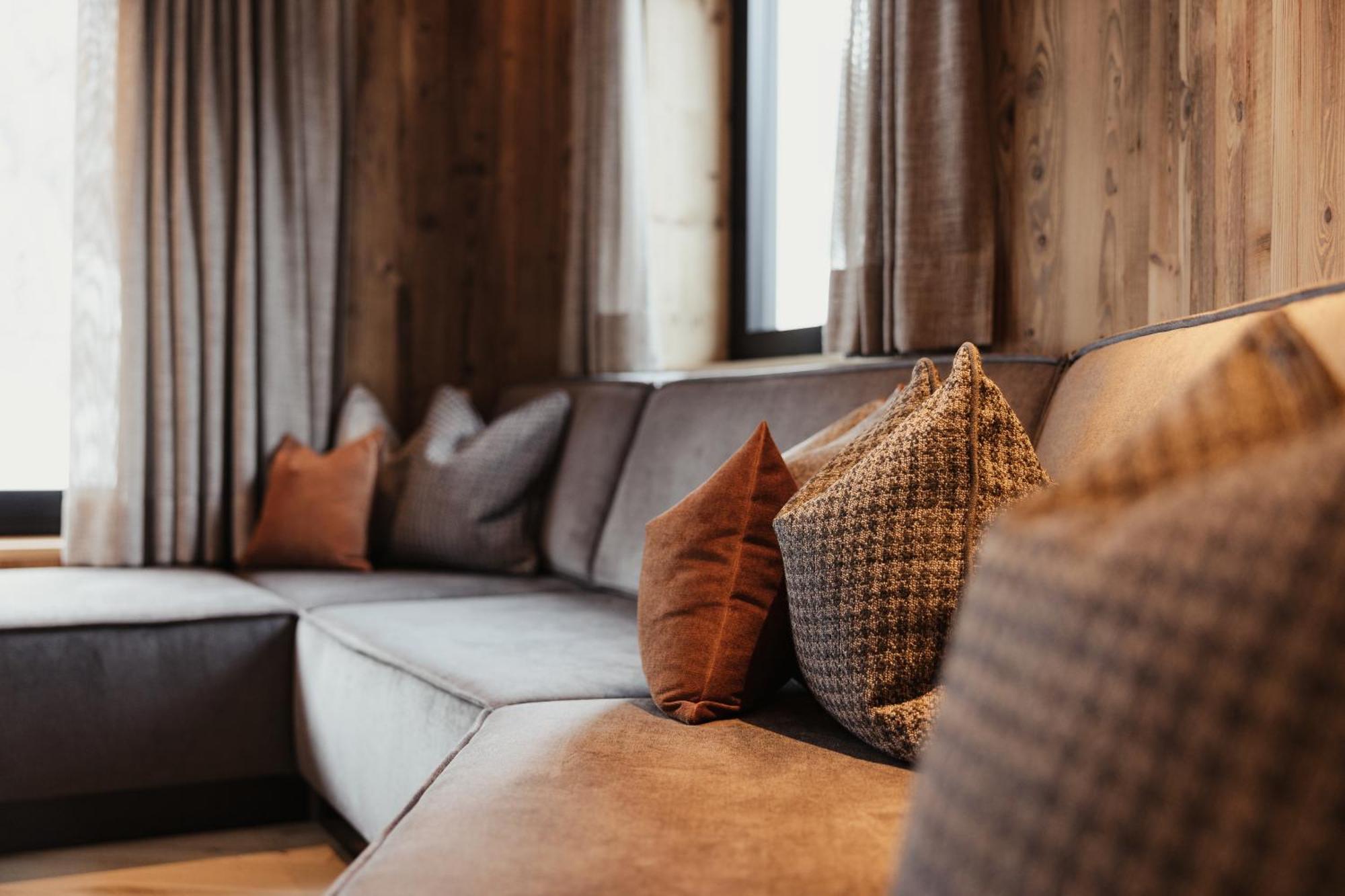 אורטיסיי Luxury Chalet Mile מראה חיצוני תמונה