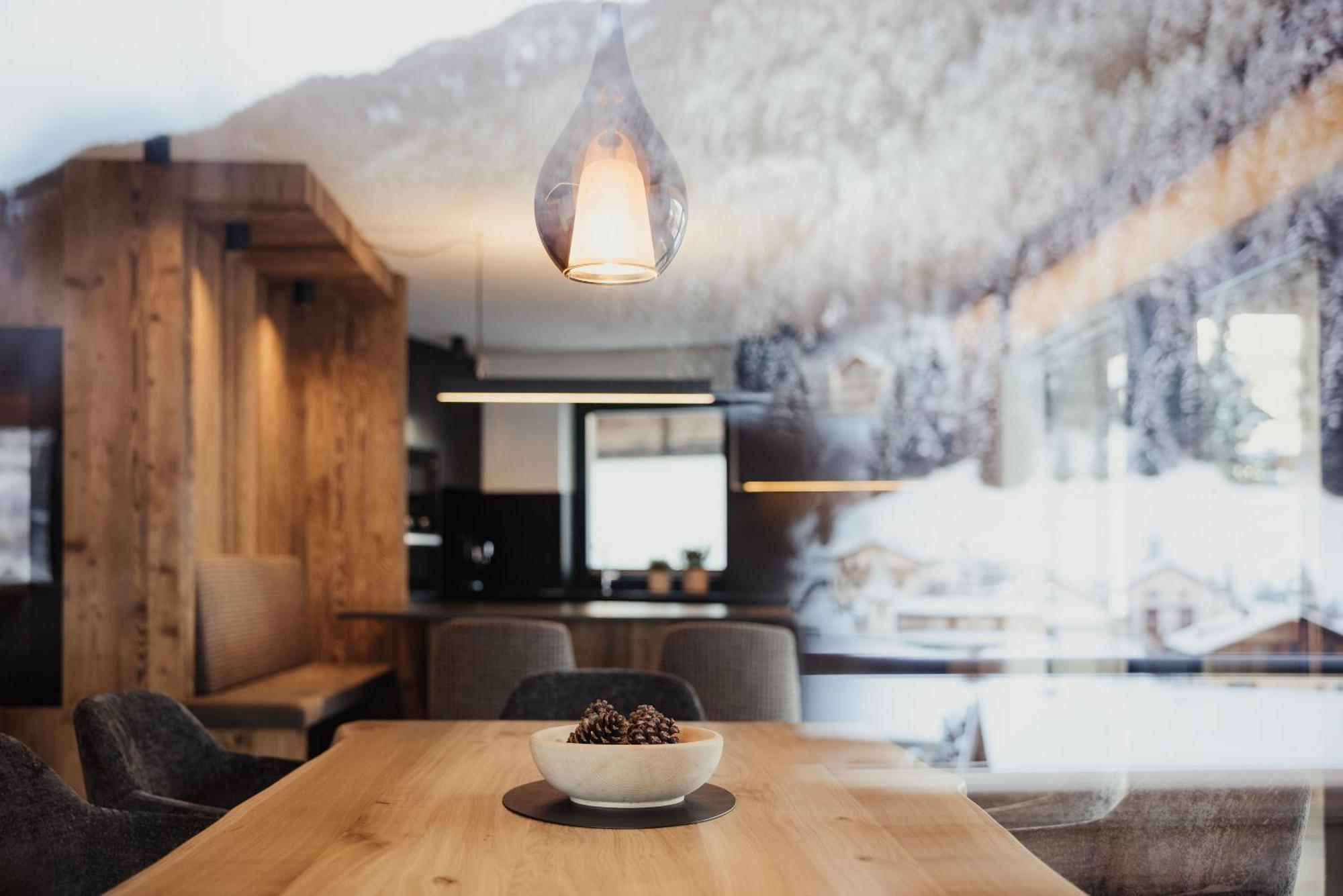 אורטיסיי Luxury Chalet Mile מראה חיצוני תמונה