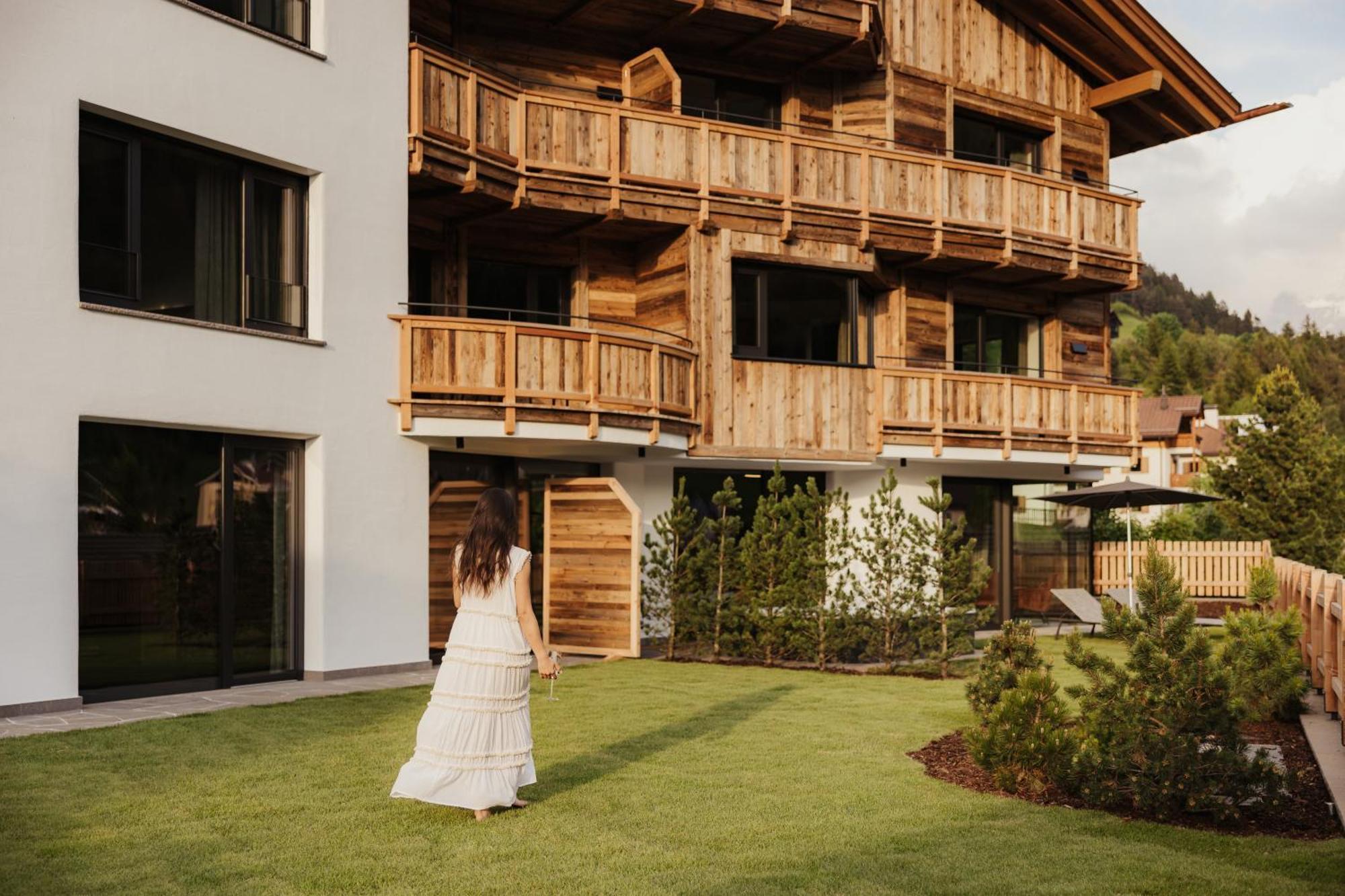 אורטיסיי Luxury Chalet Mile מראה חיצוני תמונה