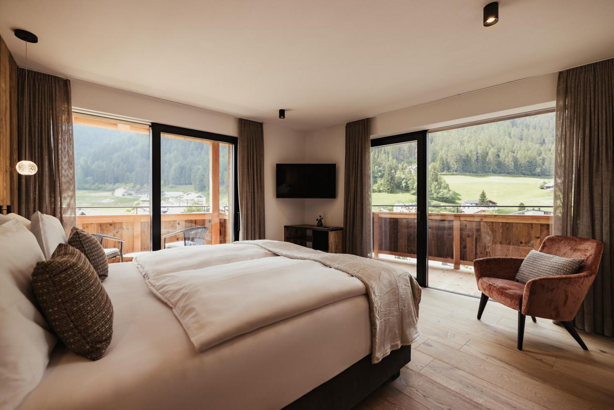 אורטיסיי Luxury Chalet Mile מראה חיצוני תמונה